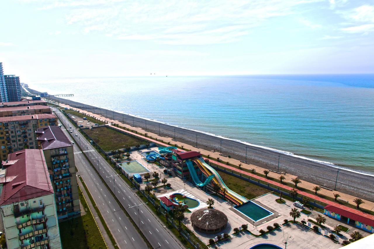 Batumi Orbi Residence Lux Esterno foto