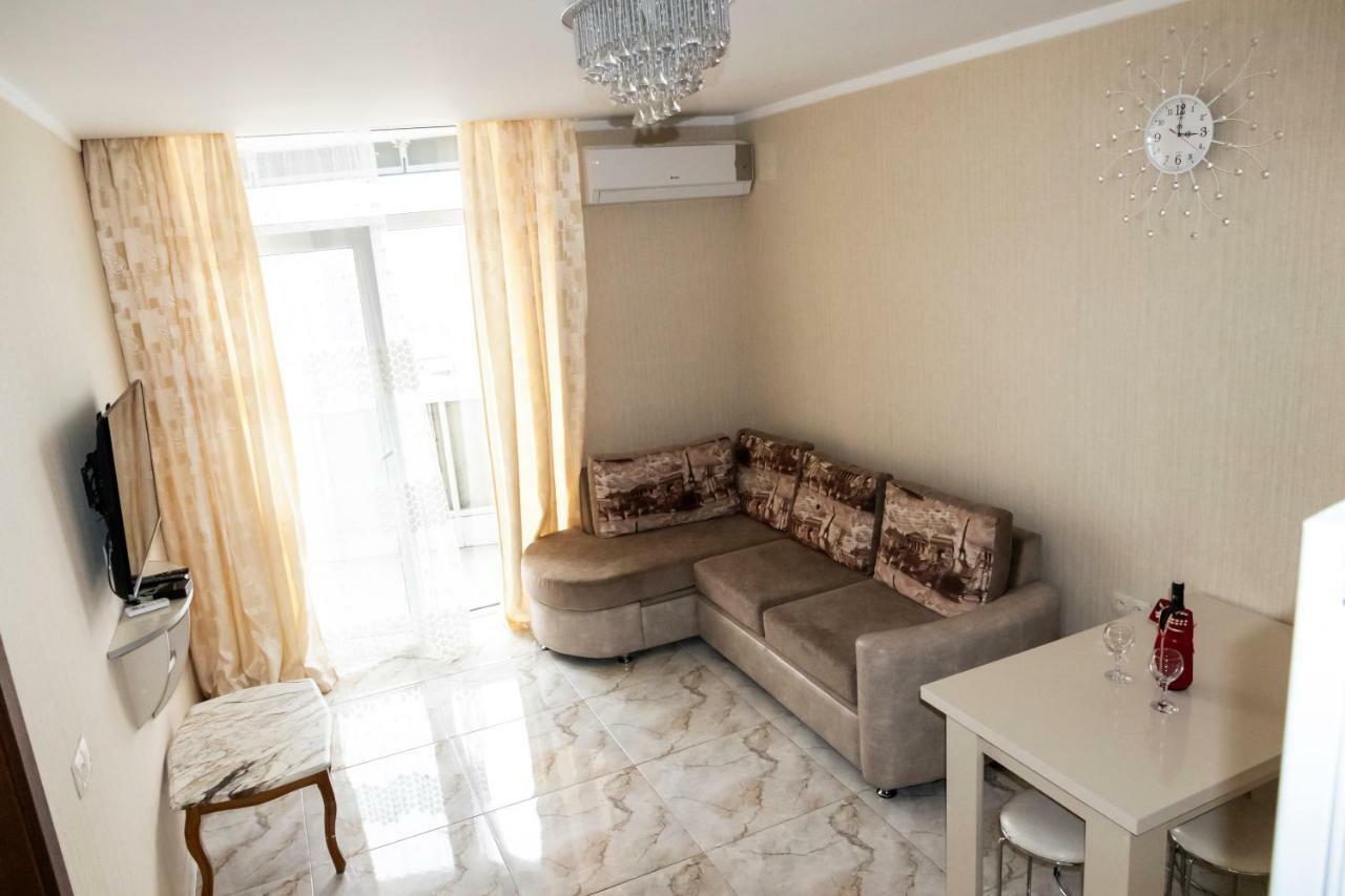 Batumi Orbi Residence Lux Esterno foto