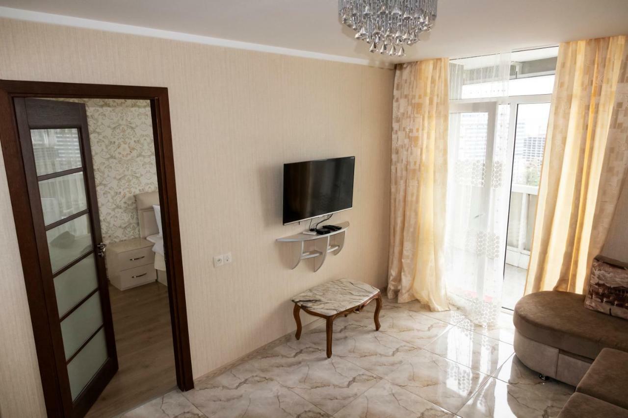 Batumi Orbi Residence Lux Esterno foto